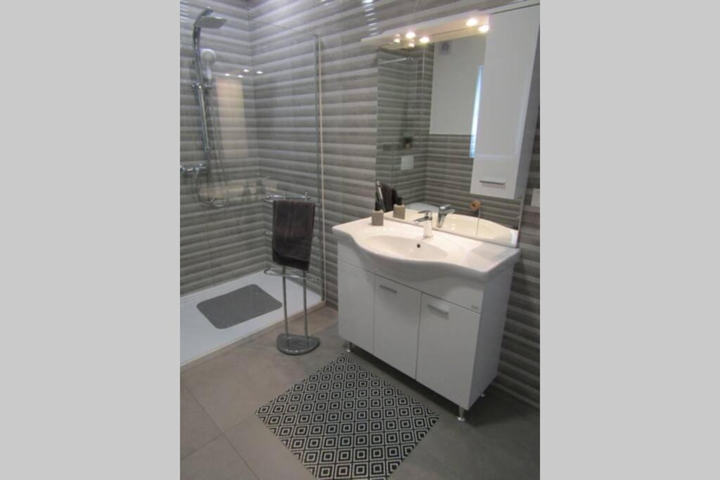 Apartman Megi & Studio Apartman Tomi - Self Check In Krapina Eksteriør billede