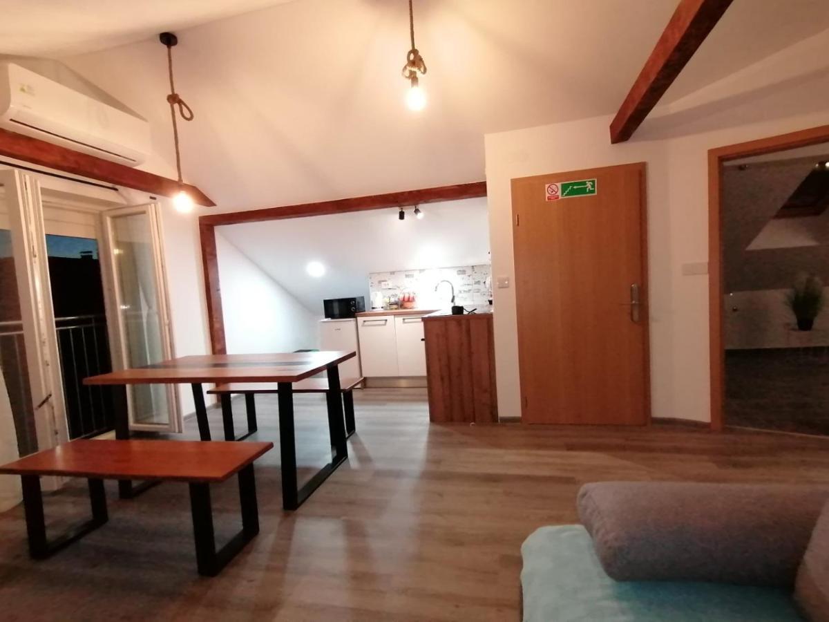 Apartman Megi & Studio Apartman Tomi - Self Check In Krapina Eksteriør billede