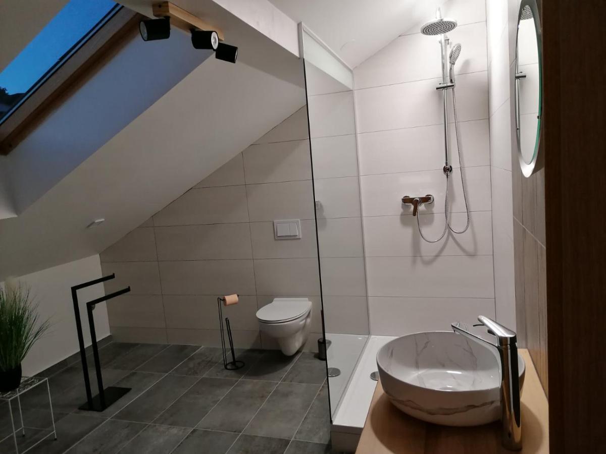 Apartman Megi & Studio Apartman Tomi - Self Check In Krapina Eksteriør billede