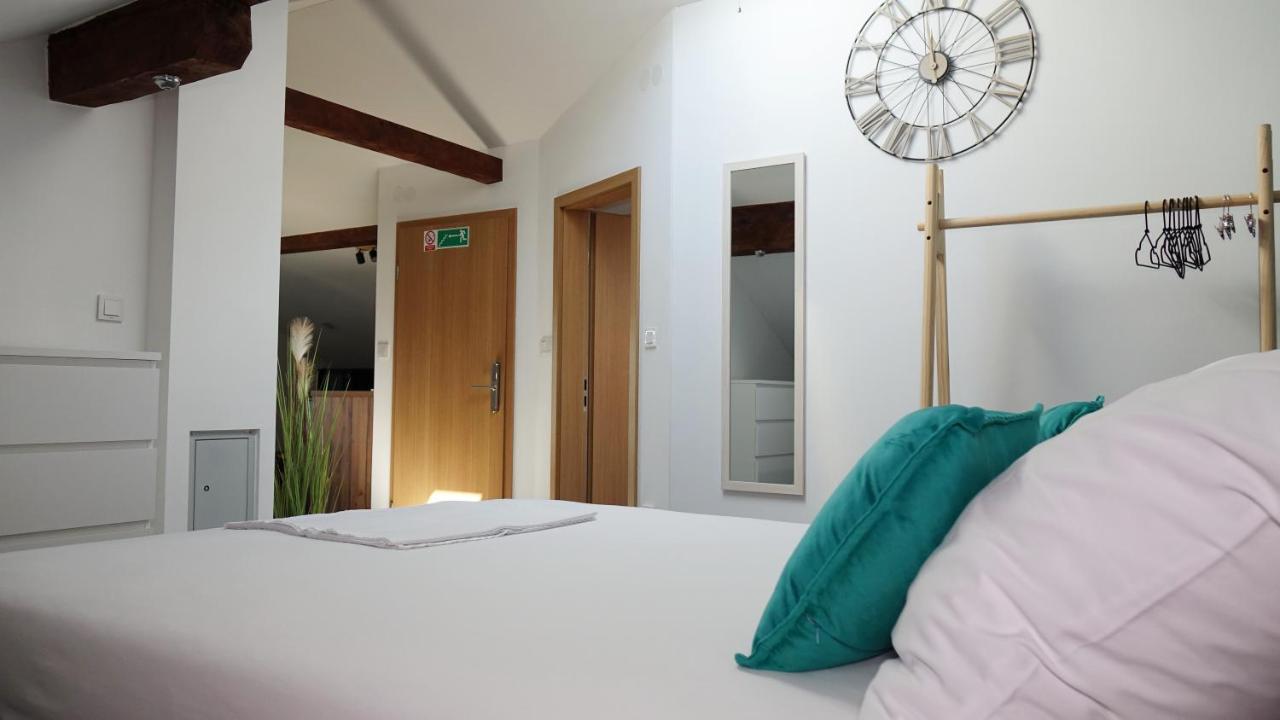 Apartman Megi & Studio Apartman Tomi - Self Check In Krapina Eksteriør billede